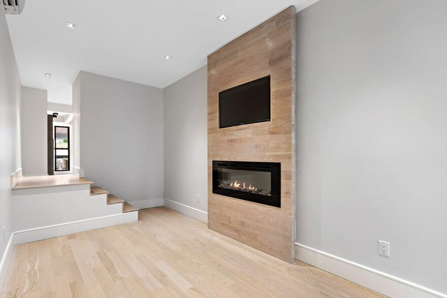 $2,200 | 1 bd + 1 Ba | Journal Square | 542 Newark Avenue, Jersey City, NJ